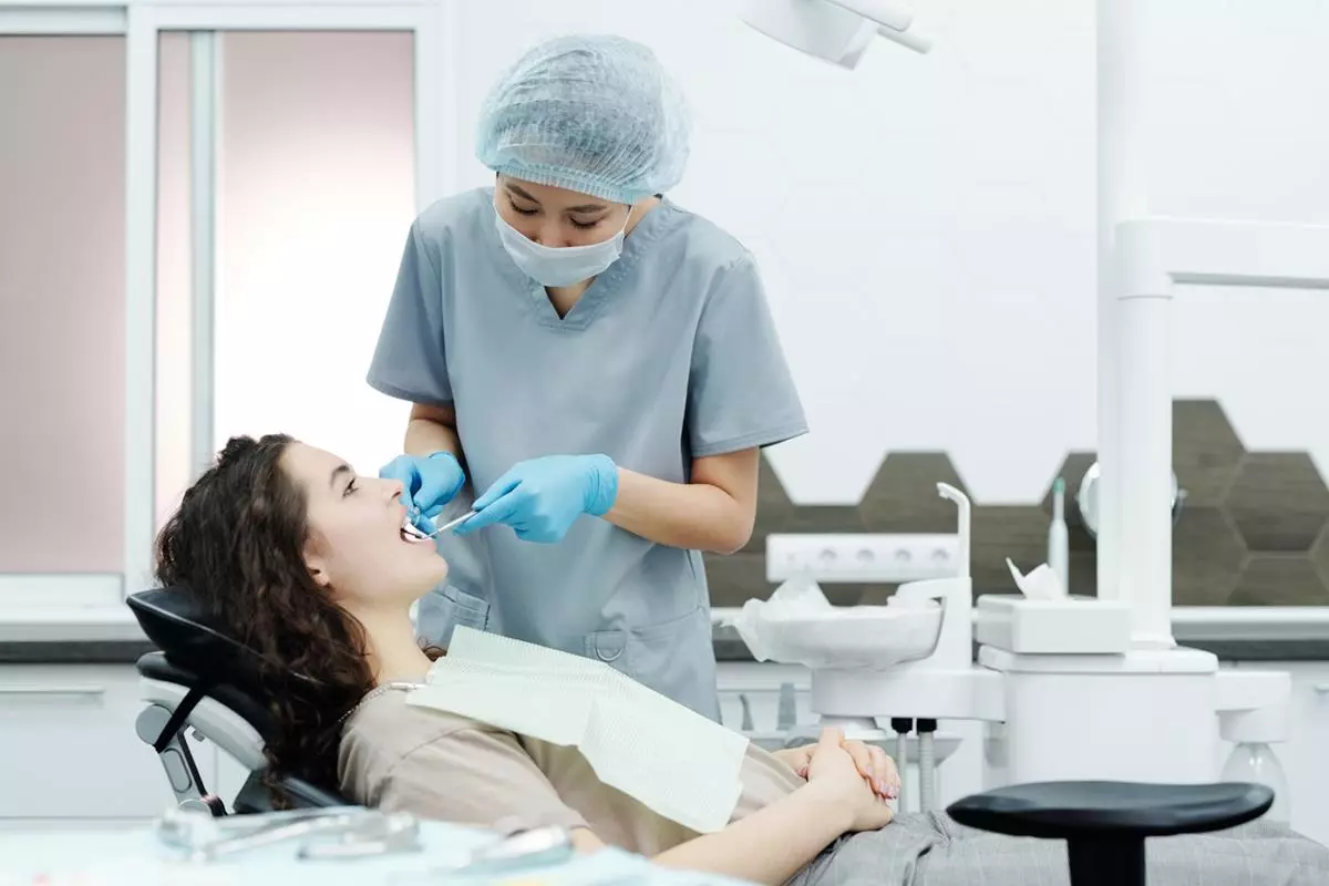 Implanty Dentystyczne: Różnorodność i Wybór